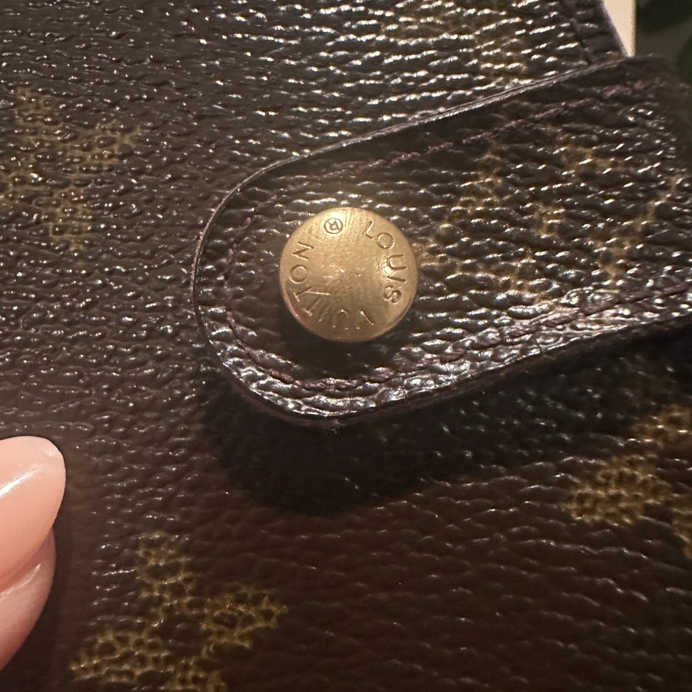 Louis Vuitton Monogram Wallet & COA - Picture 2 of 14